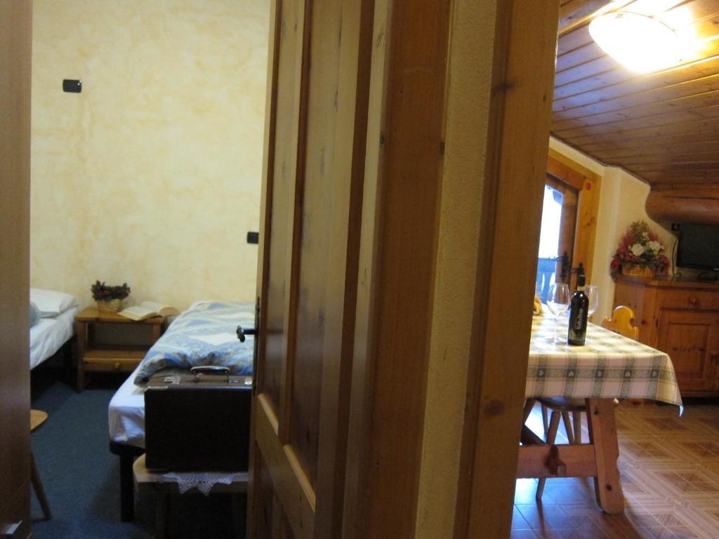 ליביניו Chalet Del Sole Per Gruppi חדר תמונה
