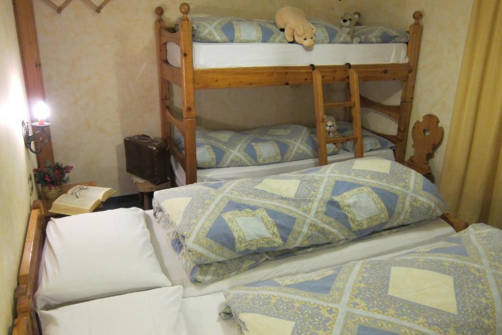 ליביניו Chalet Del Sole Per Gruppi חדר תמונה
