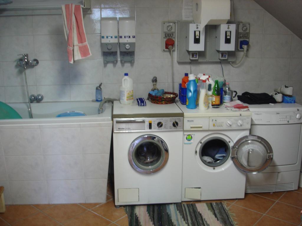 ליביניו Chalet Del Sole Per Gruppi מראה חיצוני תמונה